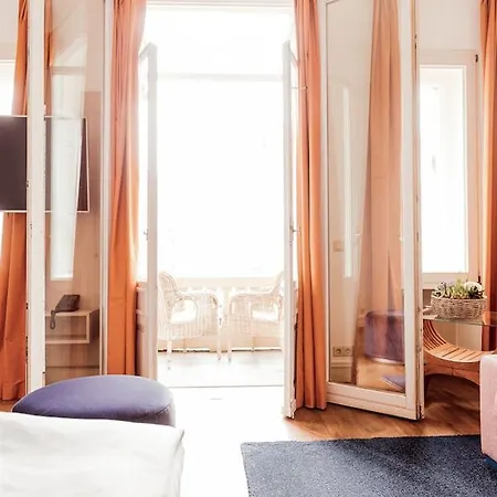 Denner Hotell 3*